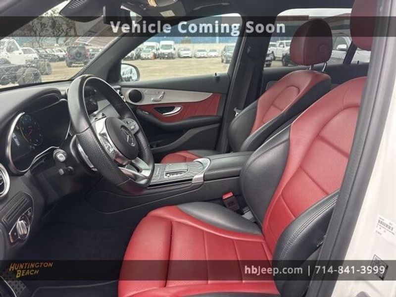 2022 Mercedes-Benz GLC 300Image 8