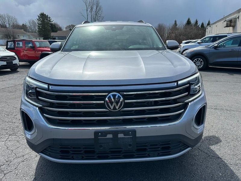 2024 Volkswagen Atlas 2.0T SE w/TechnologyImage 11