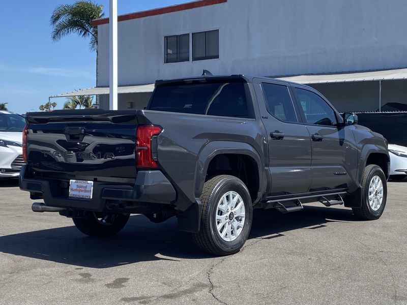 New 2025 Toyota Tacoma SR5Image 3
