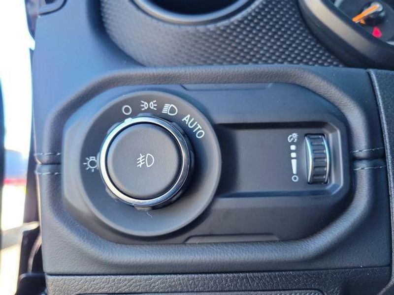 New 2026 Jeep Wrangler Unlimited Rubicon