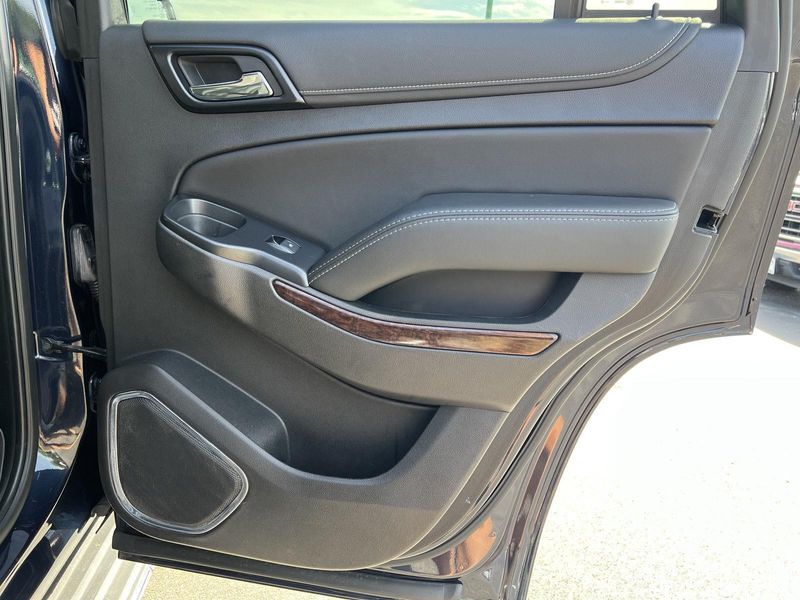 2020 Gmc Yukon SLT photo 17