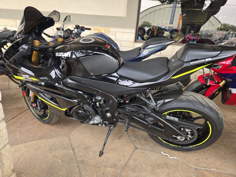 USED 2023 SUZUKI GSXR1000R CA Image 6