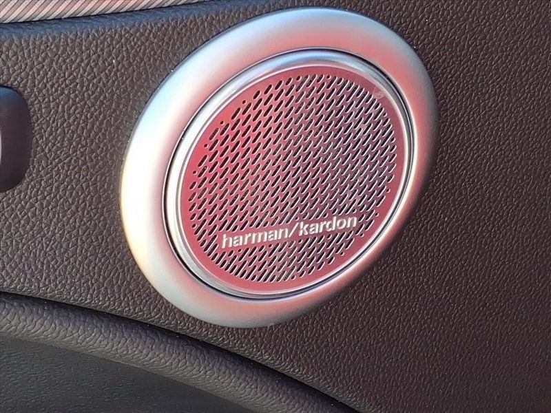 Used 2024 Alfa Romeo Stelvio VeloceImage 7