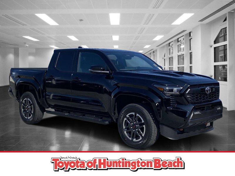 2025 Toyota Tacoma TRD SportImage 1