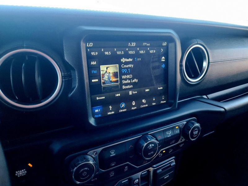 Used 2019 Jeep Wrangler Unlimited Sahara
