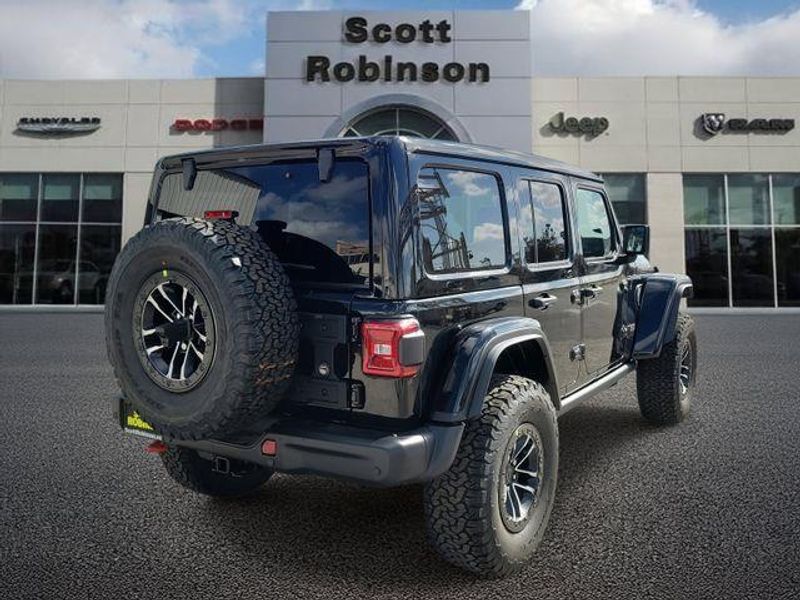 New 2026 Jeep Wrangler 4-door Rubicon X