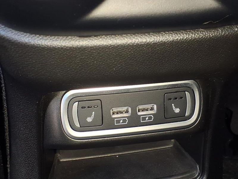 Used 2023 Alfa Romeo Stelvio VeloceImage 11