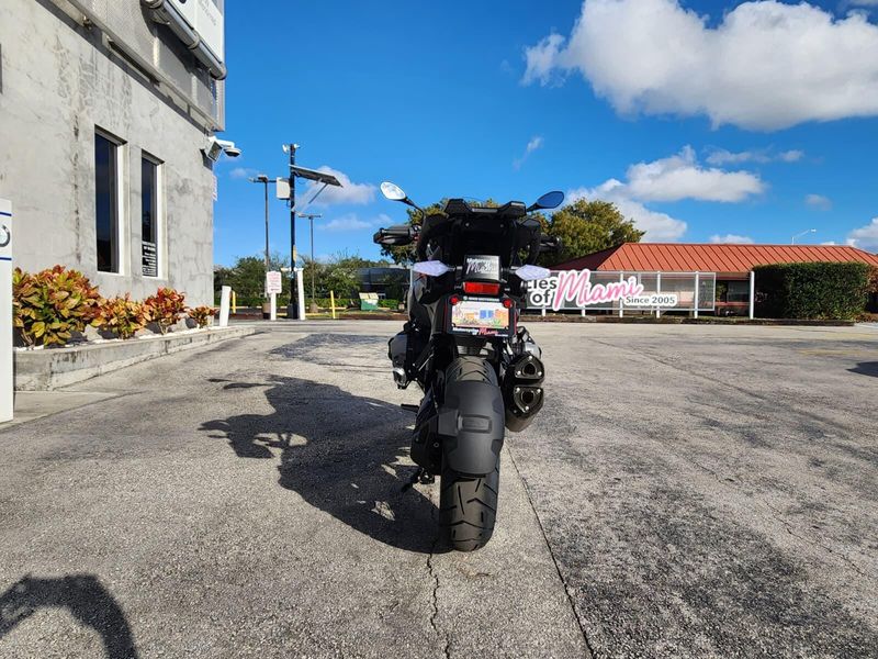 2026 BMW R 1300 GSImage 8