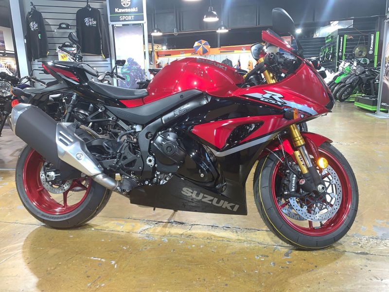 New 2025 Suzuki GSX-R1000R Image 23