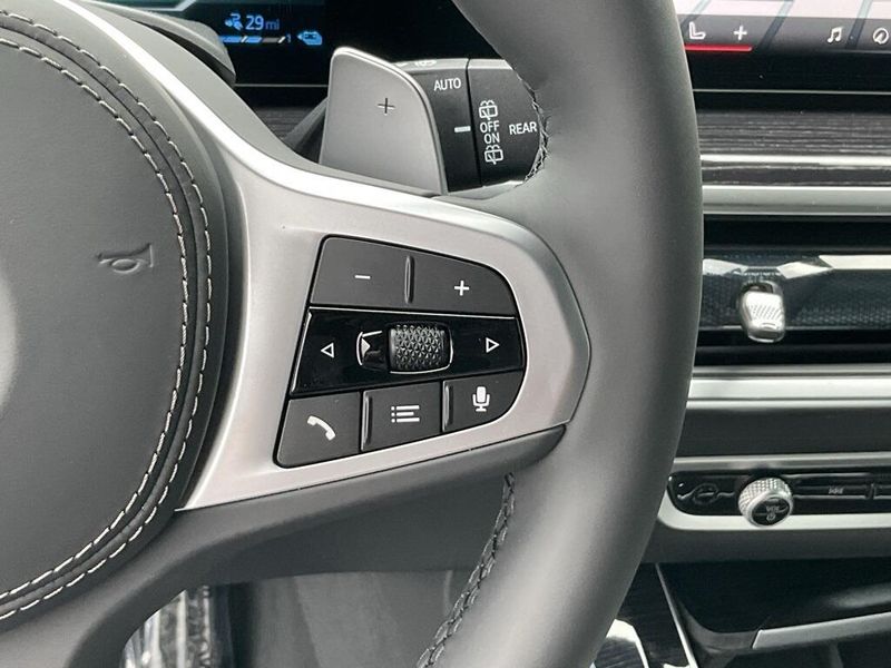 2025 BMW X5 xDrive50eImage 25