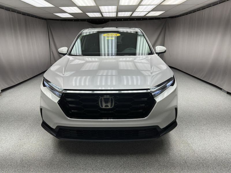 Used 2025 Honda Cr-V EXImage 5