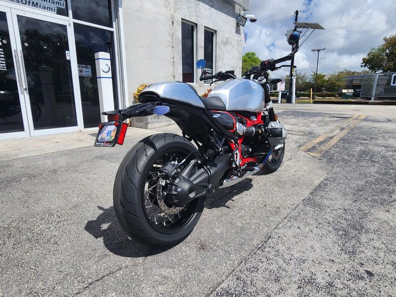 Used 2024 BMW R12NINET Image 13