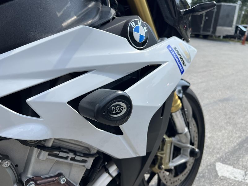 2016 BMW S 1000 R 