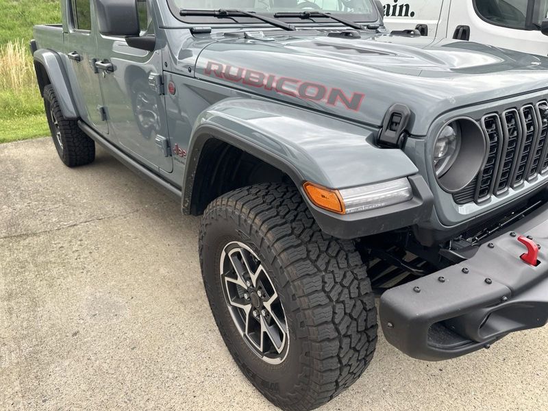 2024 Jeep Gladiator Rubicon X 4x4Image 8