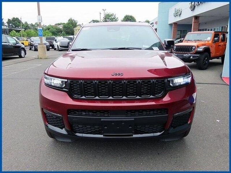 2025 Jeep Grand Cherokee LimitedImage 3