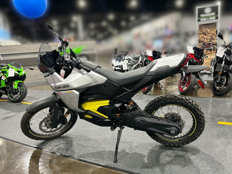 New 2025 Can-Am ORIGIN 