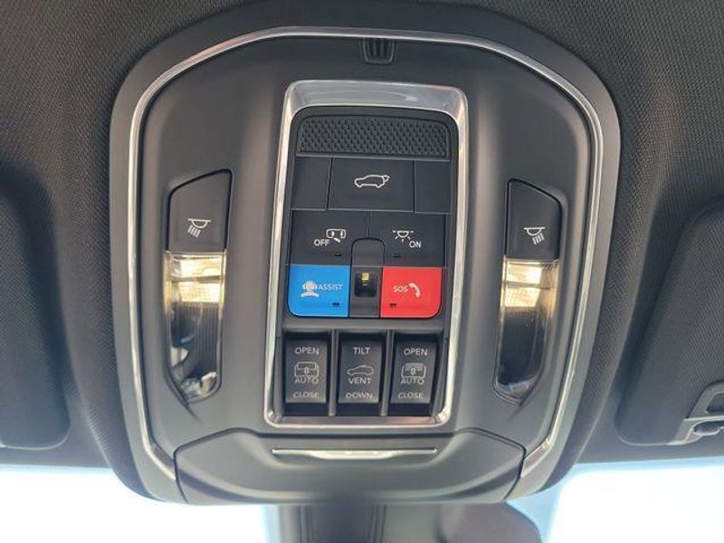 New 2026 Jeep Grand Cherokee Limited Reserve 4x4