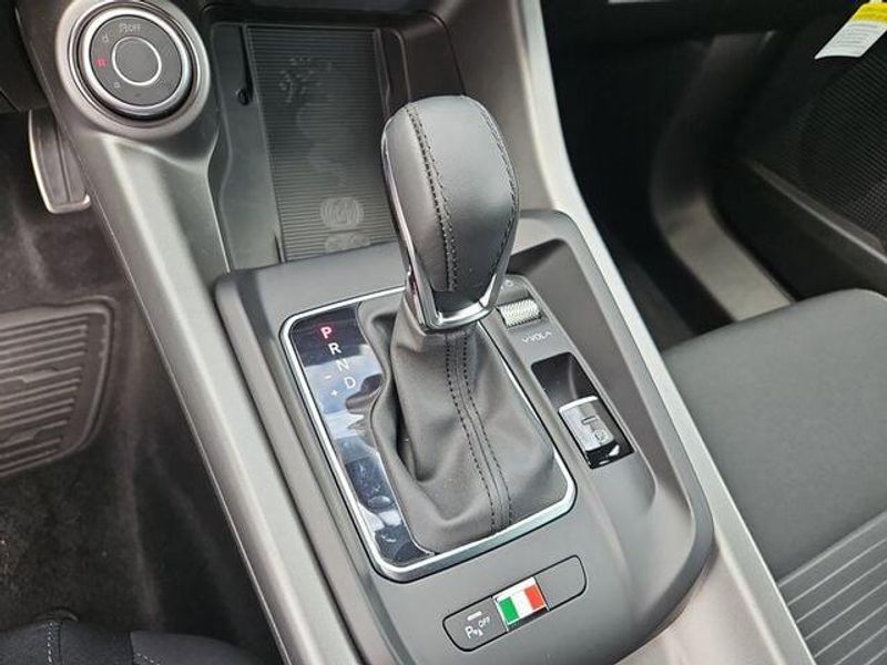 2025 Alfa Romeo Tonale photo 27