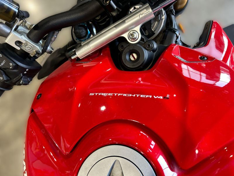 Used 2021 Ducati STREETFIGHTER V4S Image 23