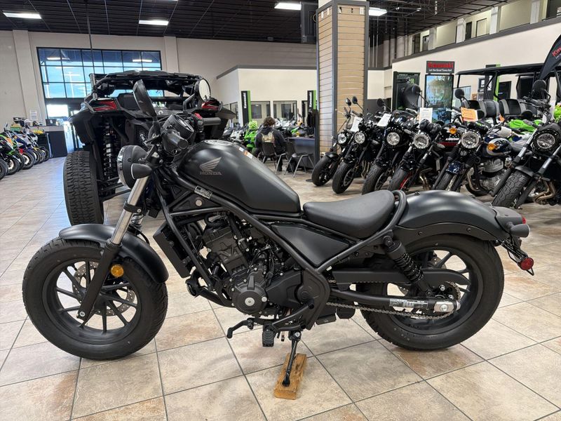 New 2026 Honda REBEL 300 E-CLUTCH Image 14