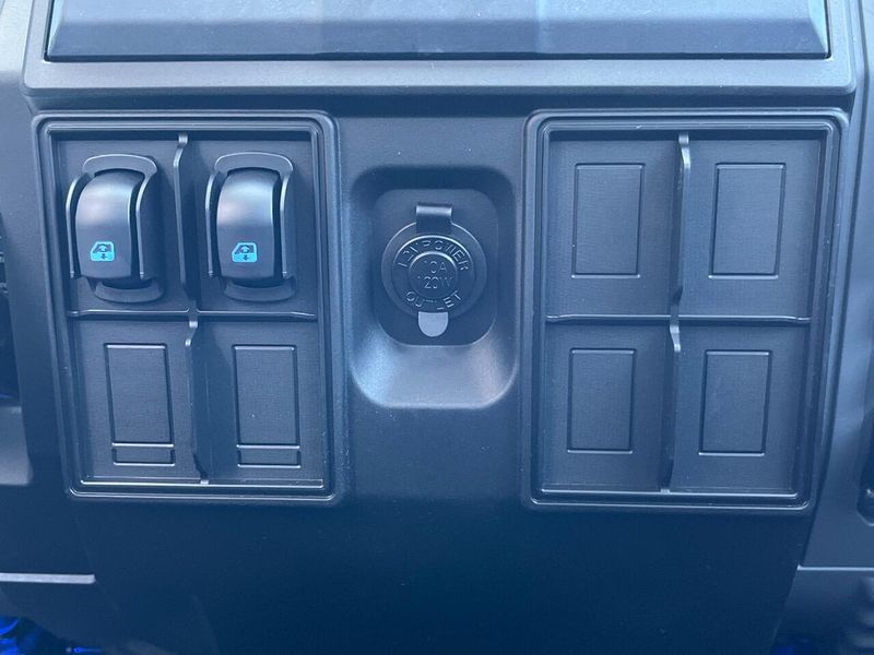 2025 Kawasaki RIDGE CREW HVAC 