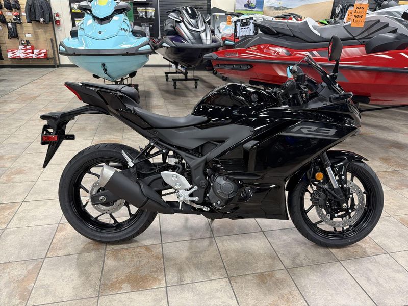 New 2026 Yamaha YZF-R3 ABS Image 22