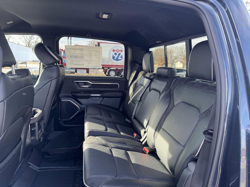 2025 RAM 1500 LaramieImage 11