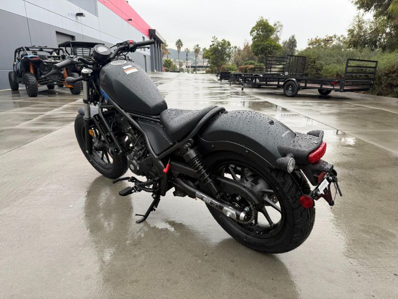 New 2026 Honda REBEL 300 E-CLUTCH Image 9