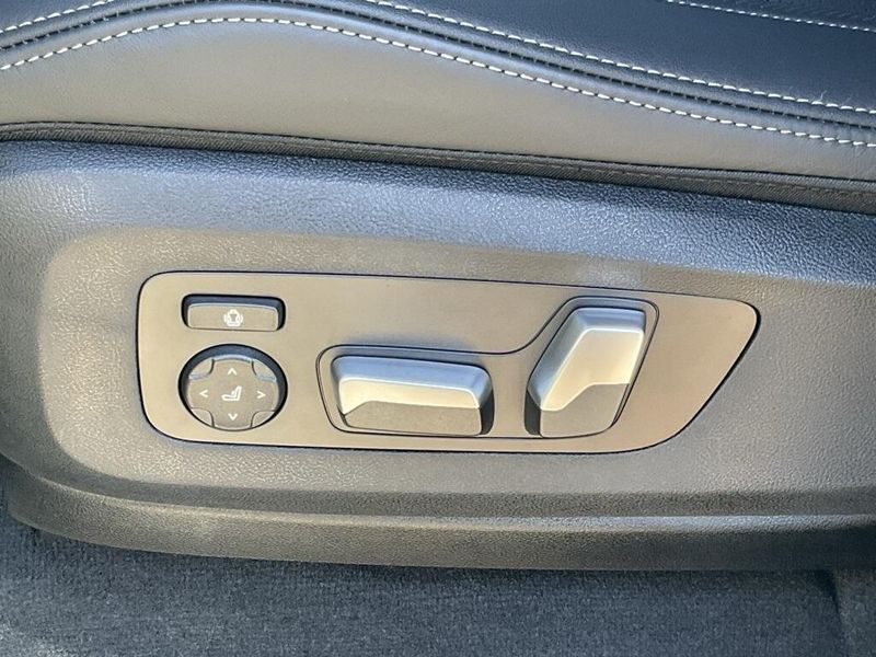 2025 BMW X5 sDrive40iImage 21