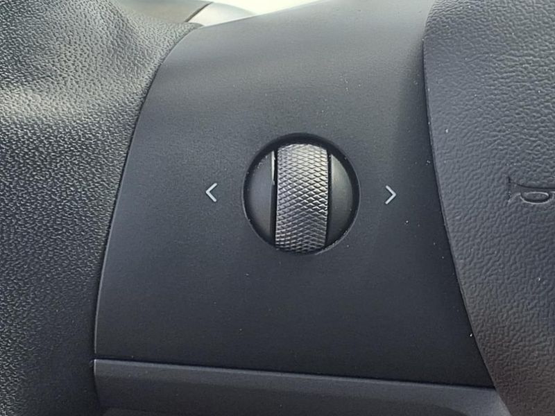 2021 Tesla Model Y Long RangeImage 21