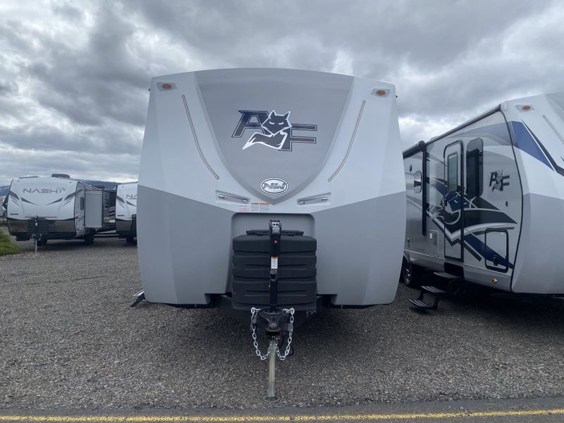 New 2025 ARCTIC FOX 25R Image 7