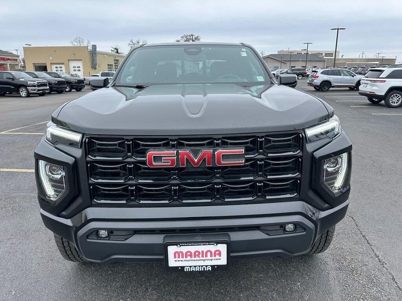2023 GMC Canyon ElevationImage 13