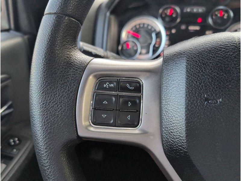 2023 RAM 1500 Classic SLTImage 23