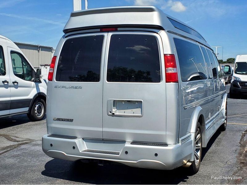 2020 Chevrolet Express Cargo Image 4