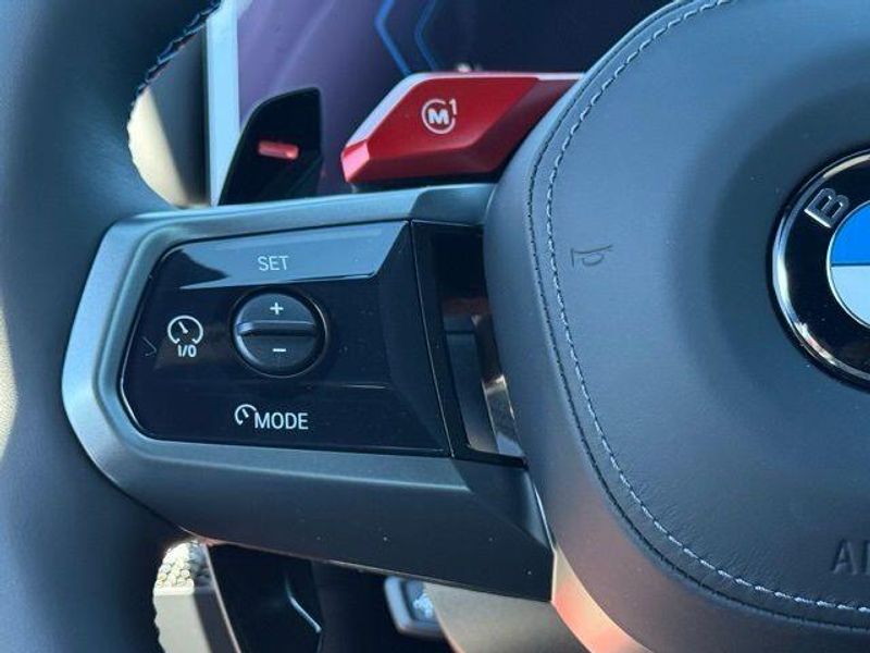 New 2026 BMW M5 BaseImage 20