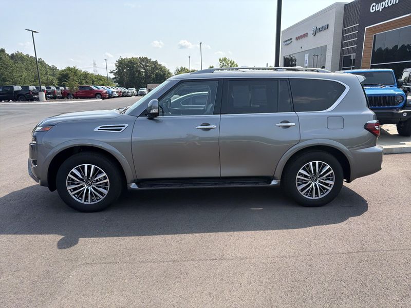 Used 2023 Nissan Armada SLImage 12