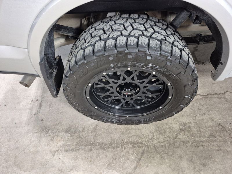 2019 Ford F-150 LariatImage 6
