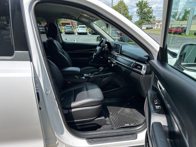 2022 Kia Telluride LXImage 16