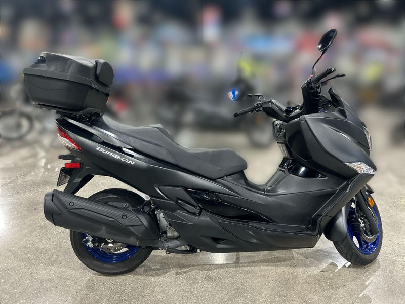 Used 2025 Suzuki BURGMAN 400 Image 12