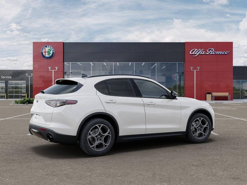 New 2025 Alfa Romeo Stelvio AwdImage 28