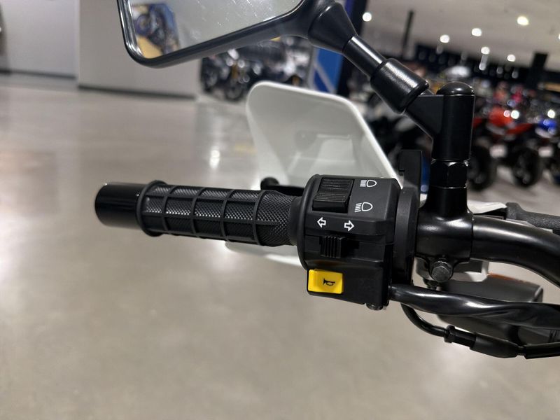 New 2026 Suzuki DR650S Image 22