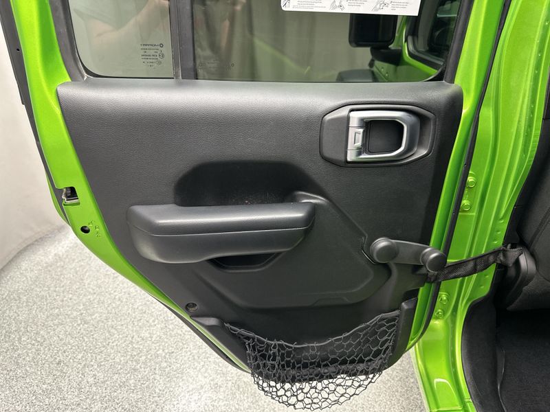 Used 2019 Jeep Wrangler Unlimited SportImage 8