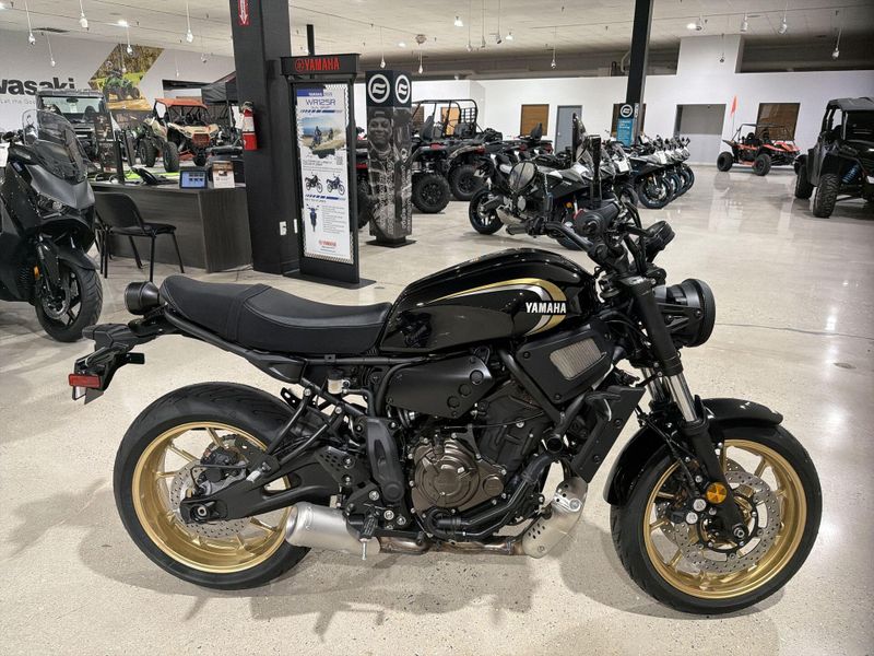 New 2026 Yamaha XSR700 Image 10