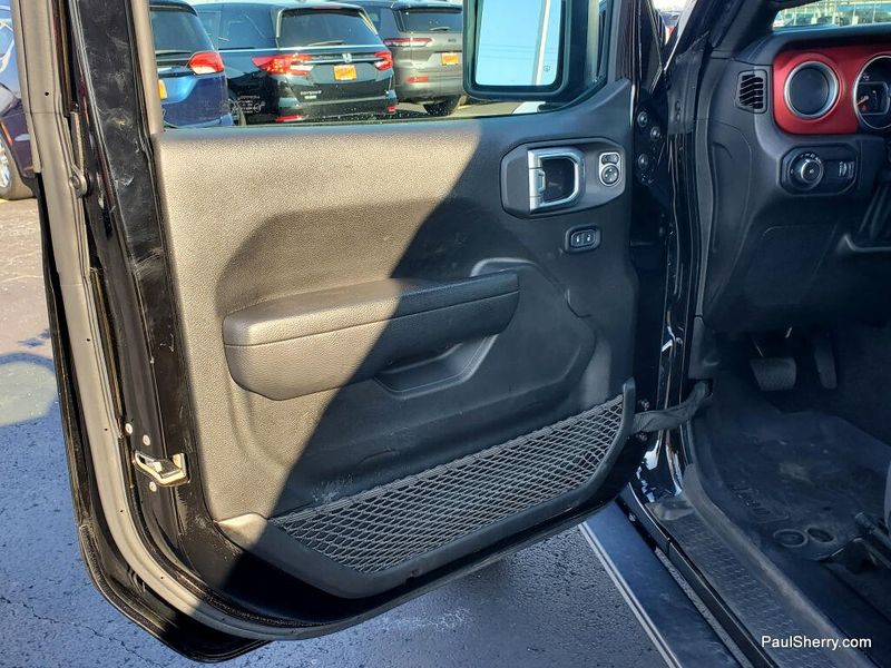 Used 2023 Jeep Wrangler Rubicon