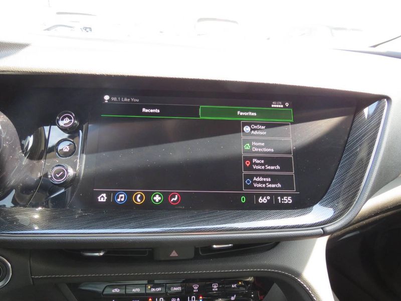 Used 2023 Buick Envision Essence AWD 4dr CrossoverImage 17