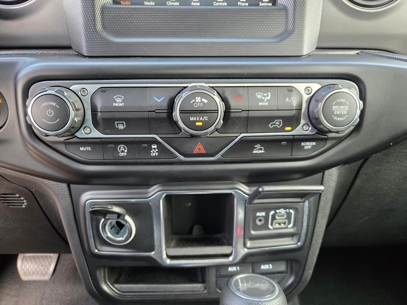 Used 2022 Jeep Wrangler Unlimited Sport 4x4