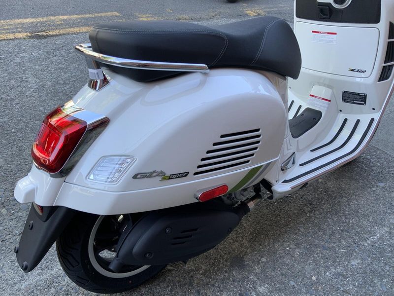 2025 Vespa GTS SUPERTECH 310 