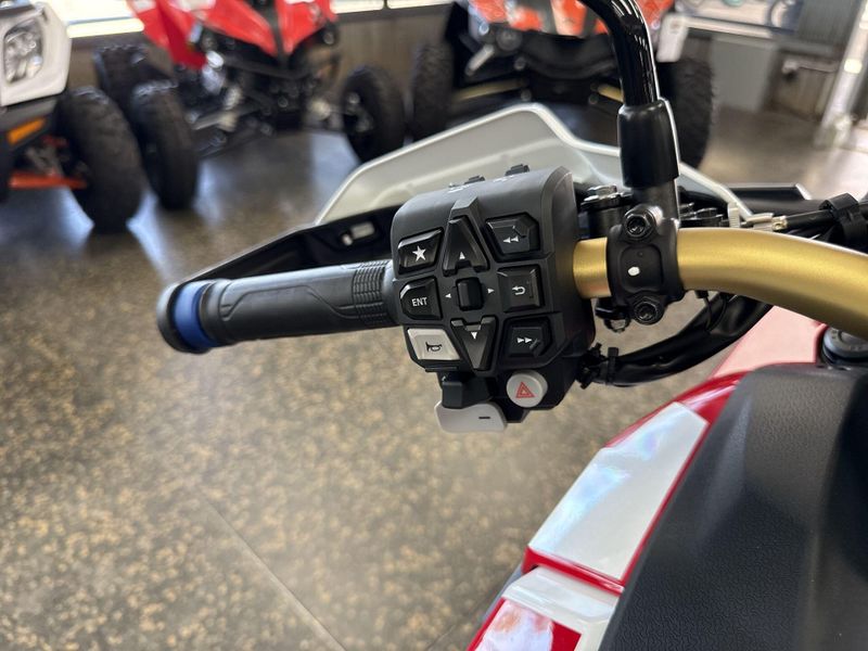 New 2026 Honda AFRICA TWIN ADV SP ES DCT Image 15