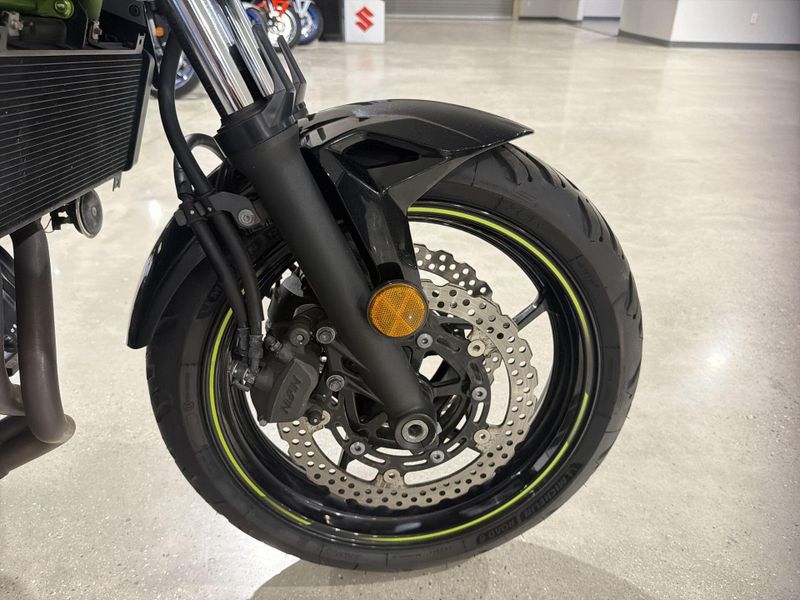 Used 2022 Kawasaki Z650  in a BLACK exterior color. Victorville Del Amo Motorsports 760-241-7387 delamomotorsportsofvictorville.com 
