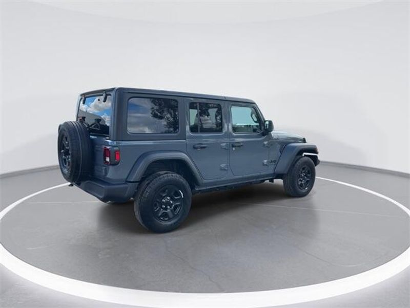New 2026 Jeep Wrangler 4-door SportImage 8